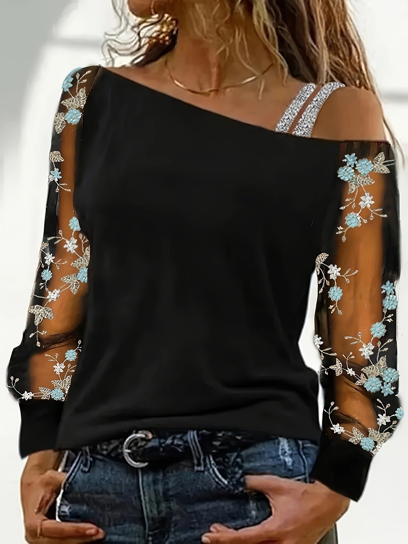 Fashion Women's Off-shoulder Loose T-shirt