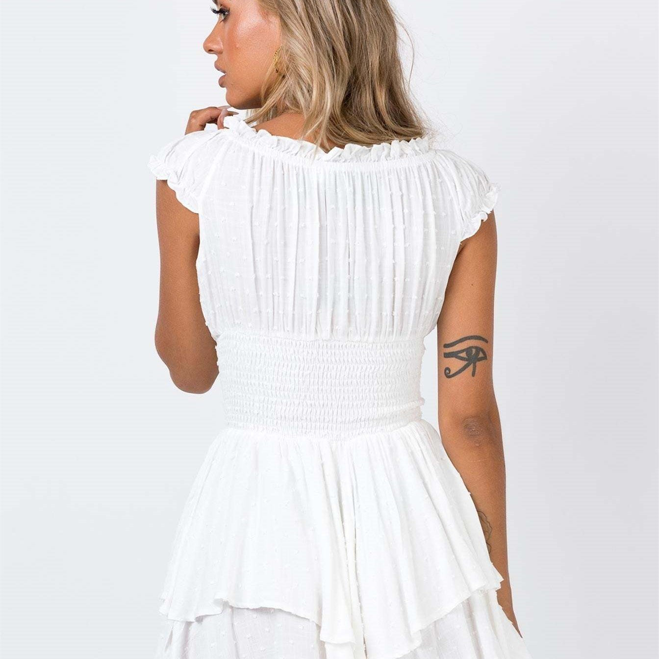 Women's Fashionable Short-sleeved Off-shoulder Cotton And Linen Embroidered Skirt