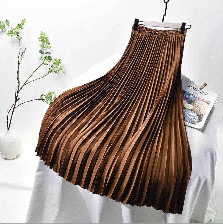 Solid color pleated skirt