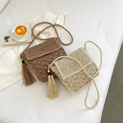 Hollow Out One Shoulder Crossbody Tassel Straw Woven Bag