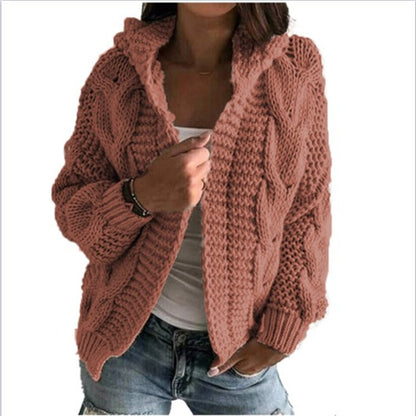 Cardigan à bonnet torsadé en tricot épais pour femme