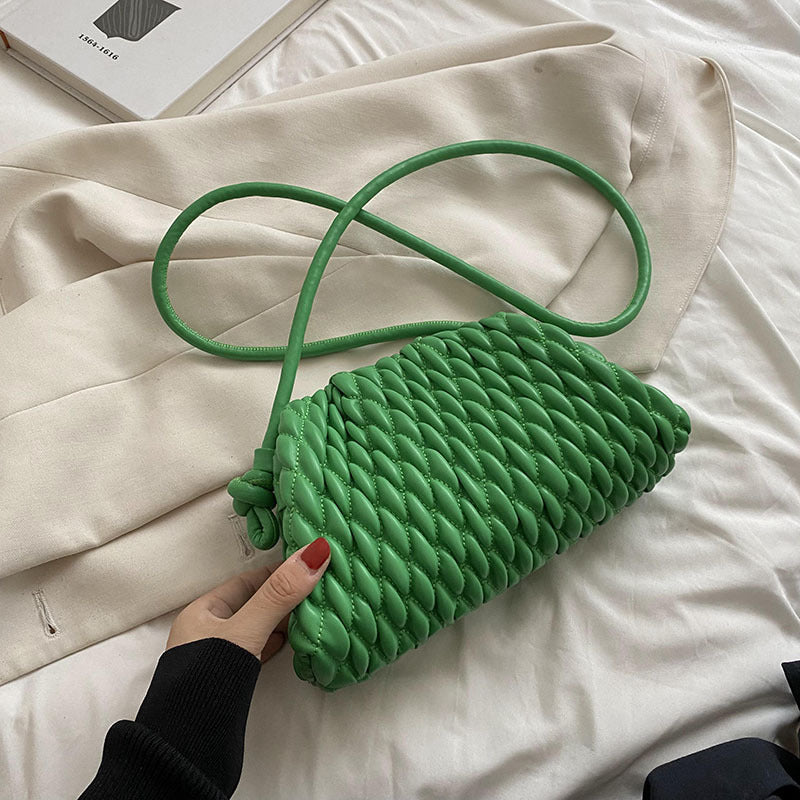 Sac nuage plissé à la mode avec broderie occidentale pour fille