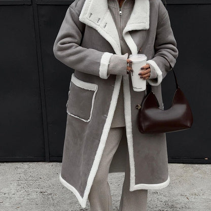 Manteau gris et blanc assorti à poches plaquées pour l'automne et l'hiver