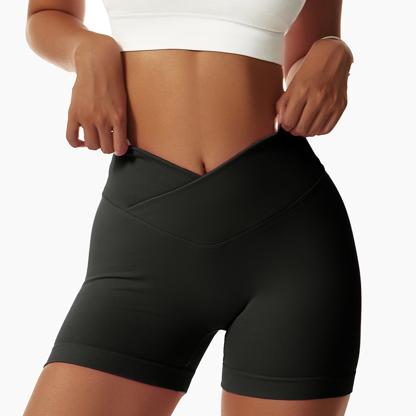 Enge nahtlose Sportshorts für Damen